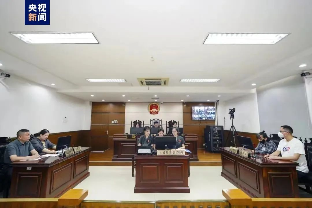 “江西11岁男孩留遗书跳楼案”二审宣判