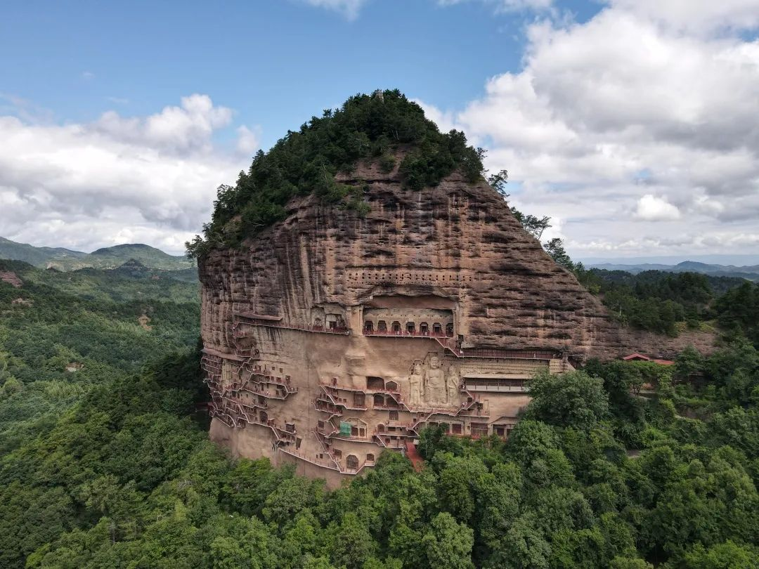 李天铭 等｜灵山、祥瑞与诗迹入画：三种文化传统对麦积山文化景观的塑造