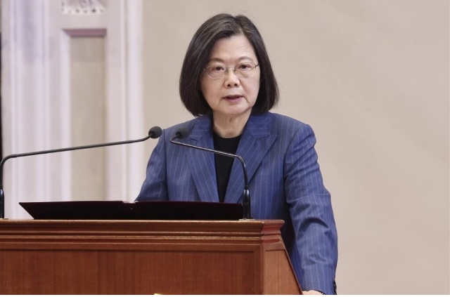 蔡英文將參加726罷免投票，過往“反罷免”言論遭熱議