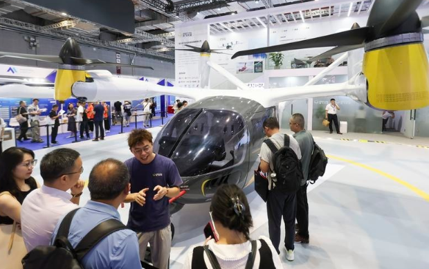 中國今年低空經濟市場規模預計達1.5萬億元人民幣