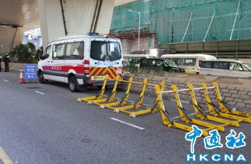 黎智英涉串謀勾結外國勢力案今裁決　法院外保安措施顯著加強