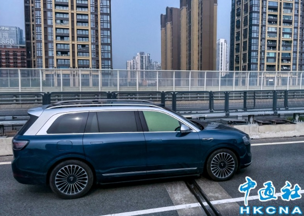 全球首例 中國禁止隱藏式電動車門把手