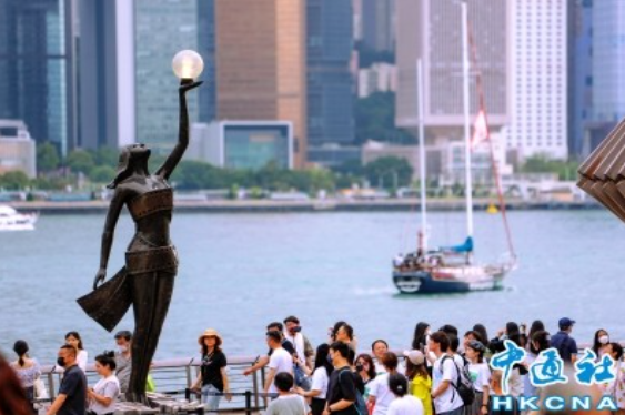 春節長假內地赴港過夜客平均停留2.2晚 遠程客增