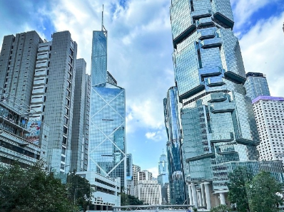 今年至今20多間公司在港上市 招股量逾800多億元