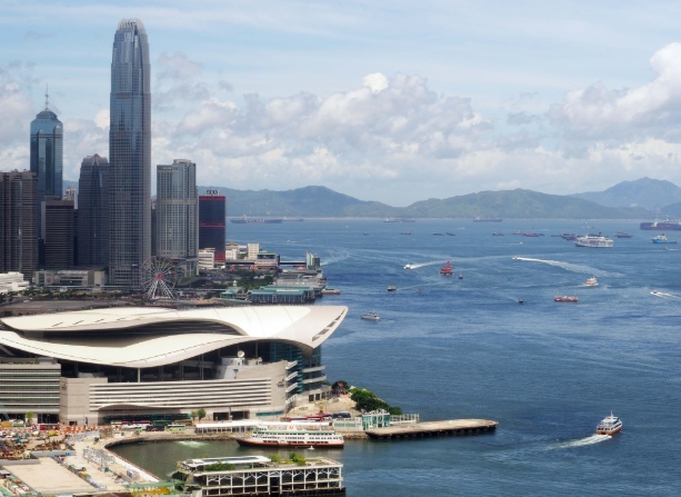 香港經貿短期受中東局勢影響　長遠或吸避險資金