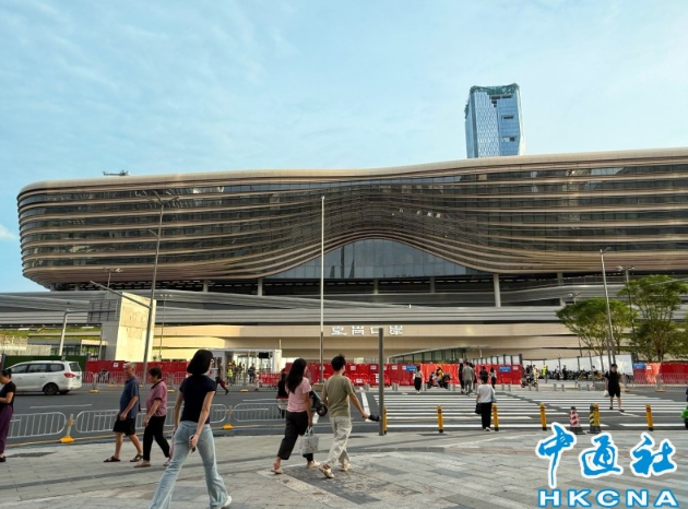 新皇崗口岸料快9月通關 香港輿論熱烈期盼