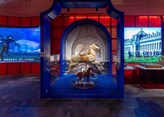 “馭 鑒——中法馬主題文化展”北京開幕
